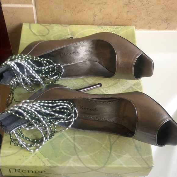 J. Renee Metallic Makenay heels - Picture 7 of 7